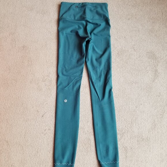 Lululemon Zoned In Tight 27" Senseknit in Green Jasper, size 4 - Picture 7 of 12